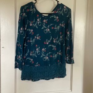 LC by Lauren Conrad Snow White Collection Top 🍎